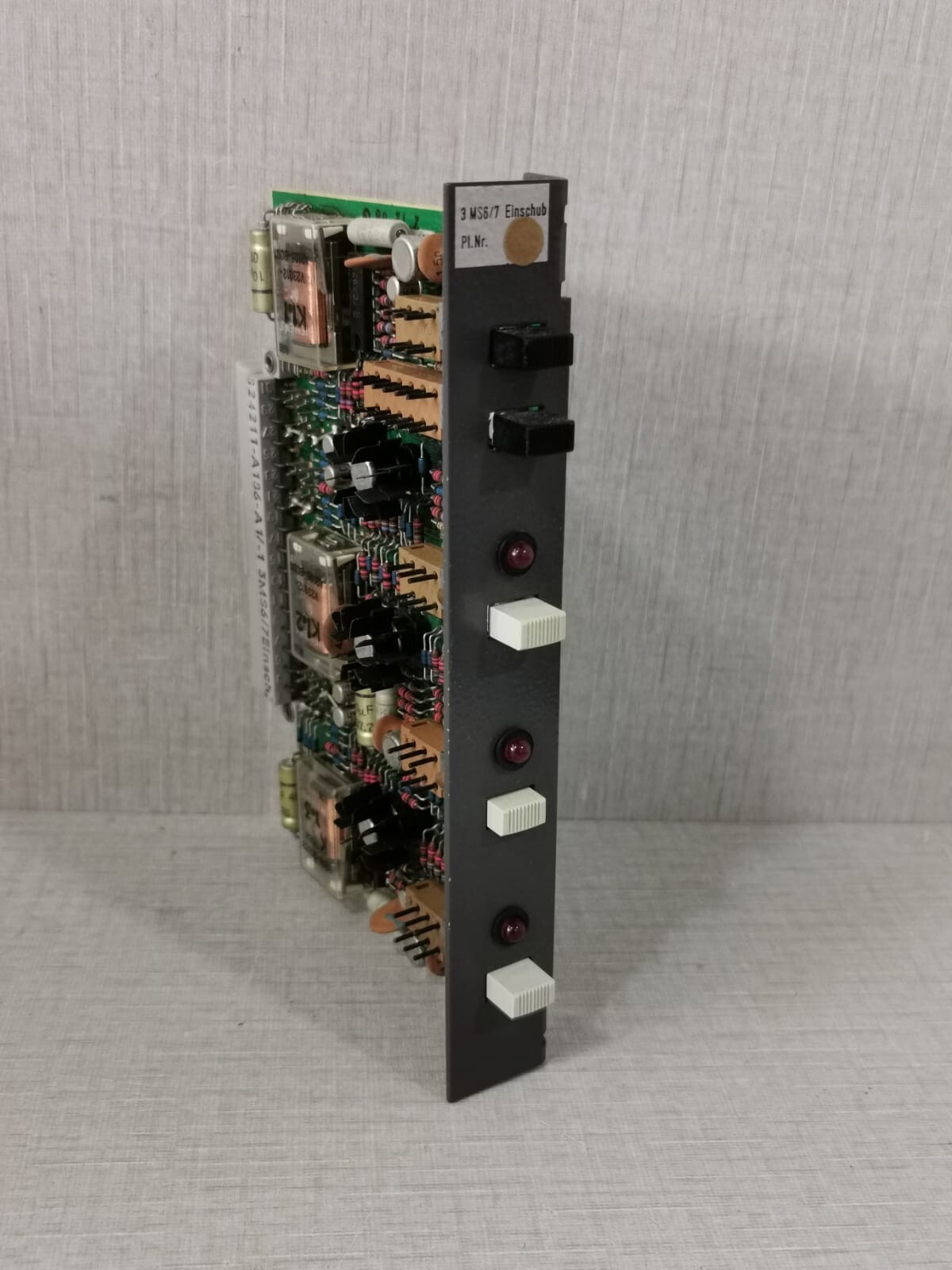 Siemens S24211-A186-A1-1 SIEMENS S24211-A186-A1-1 3MS6/7 EINSCHUB PL.NR. CIRCUIT BOARD 4