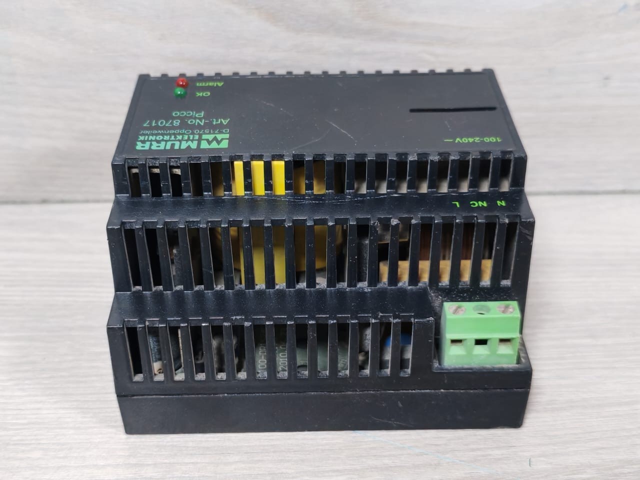 MURR ELEKTRONIK PICCO-87017 Murr Elektronik Picco 87017 Power Supply 100-240V 7