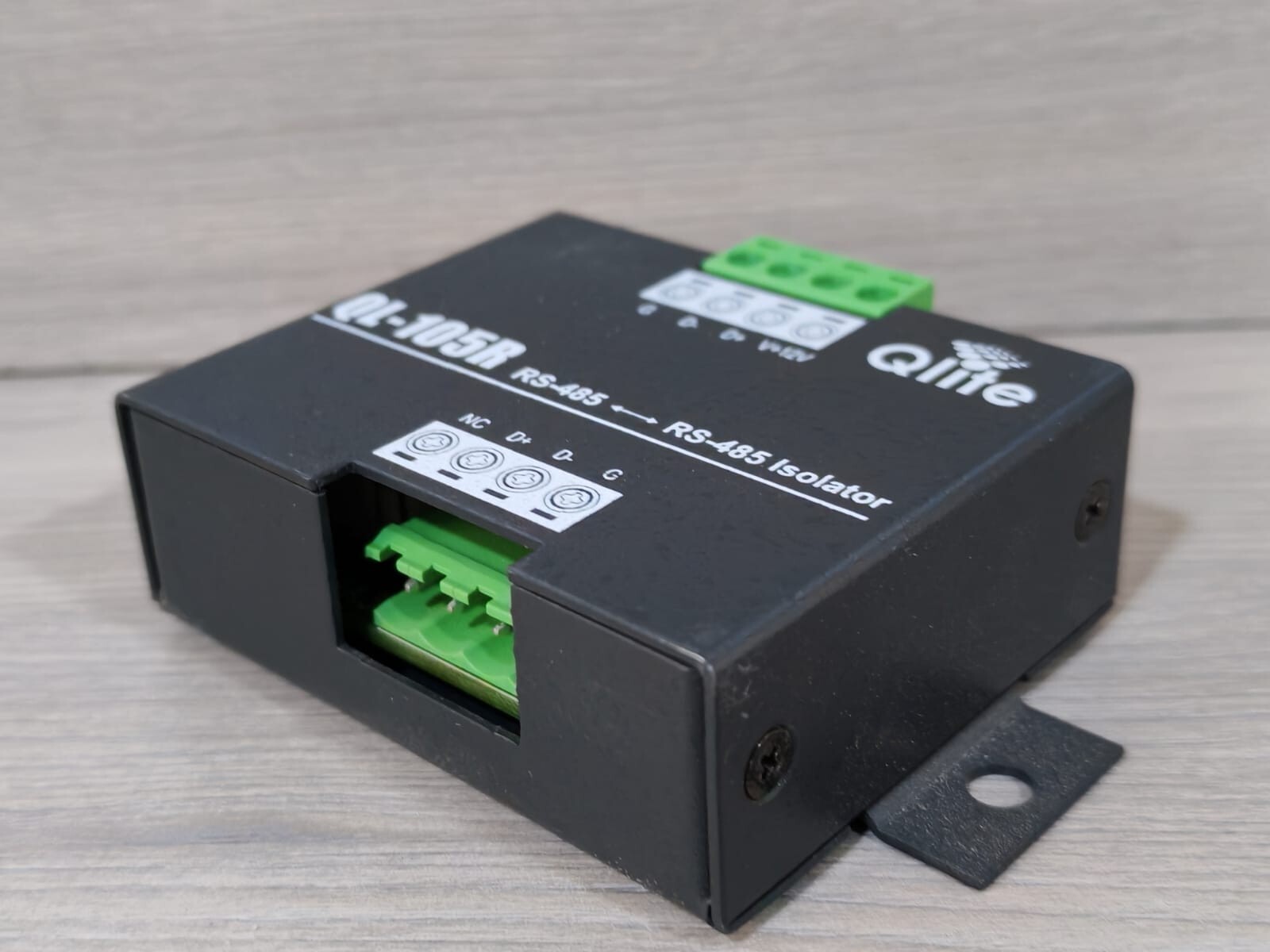QLITE QL-105R Qlite QL-105R QL NET BUS ISOLATOR MODULE 8