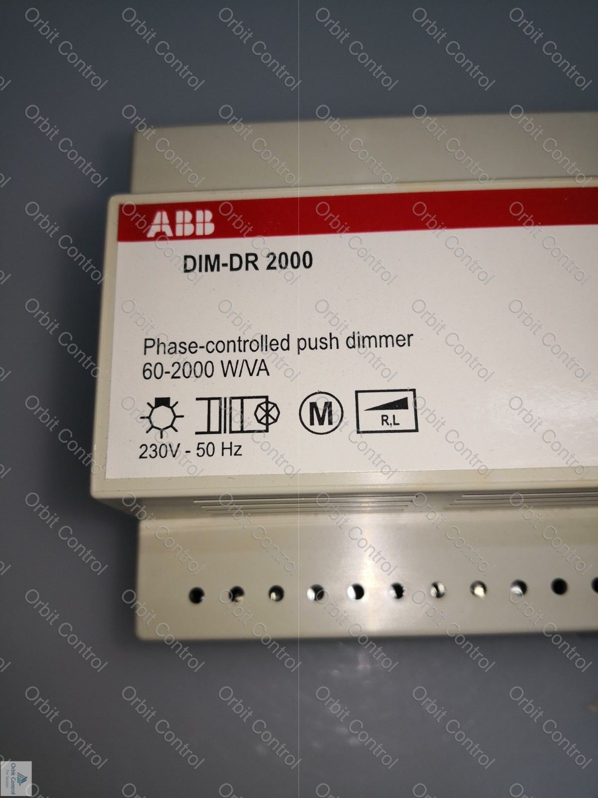 ABB DR-2000 KNX DIM-DR 2000 Phase-Controlled Push Dimmer 60-2000w/va ABB 3