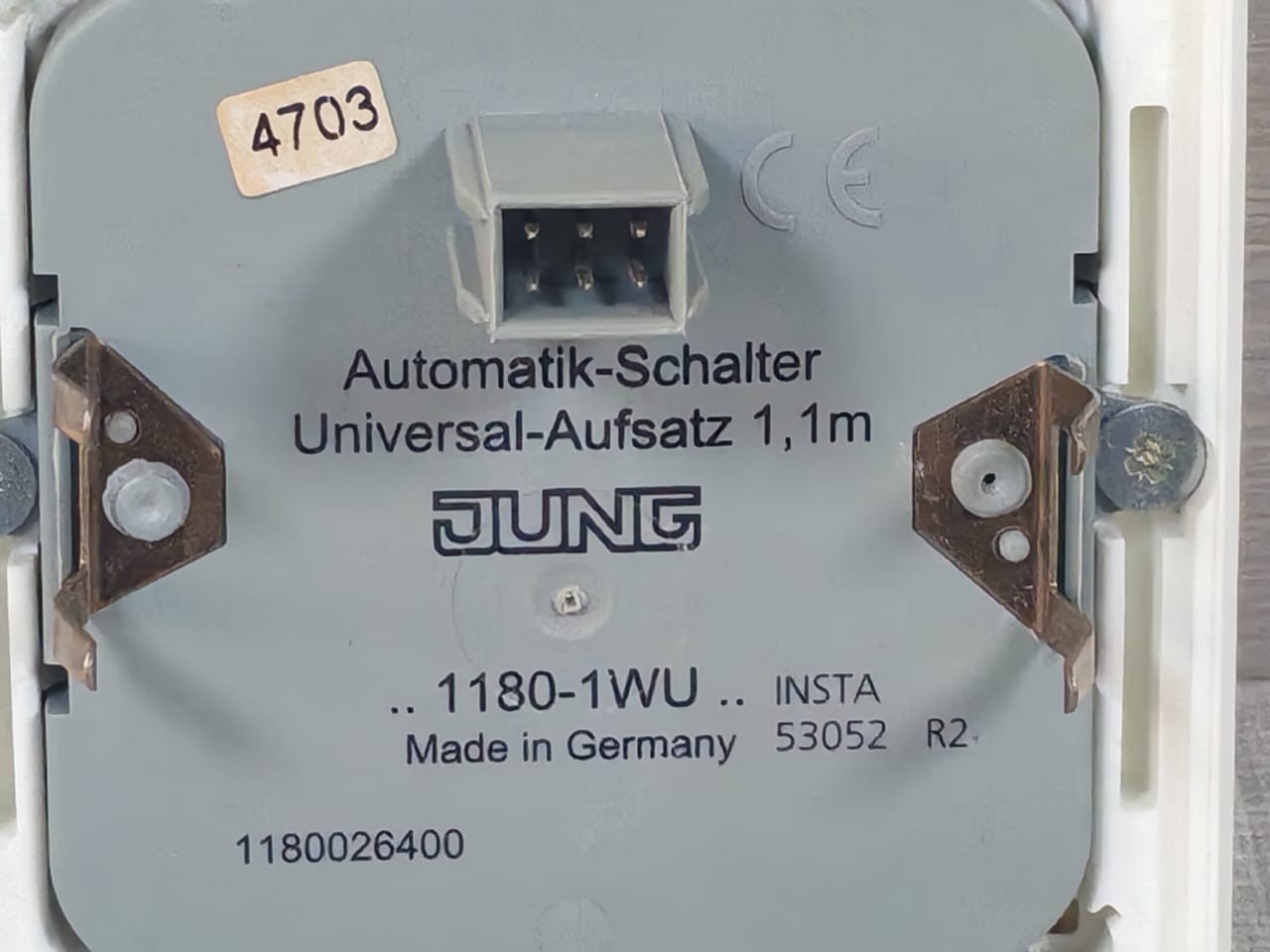 Jung 1180-1WU JUNG 1180-1WU Automatic Switch Universal Attachment 1.1m 4