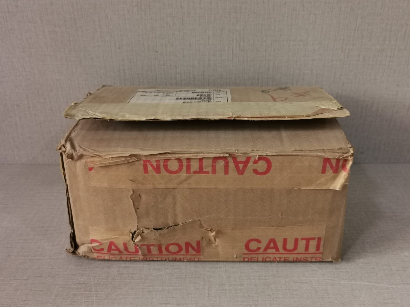 UNITED ELECTRIC J120-15642 ed Electric J120-15642 Explosion-proof Differential Pressure Switch 10