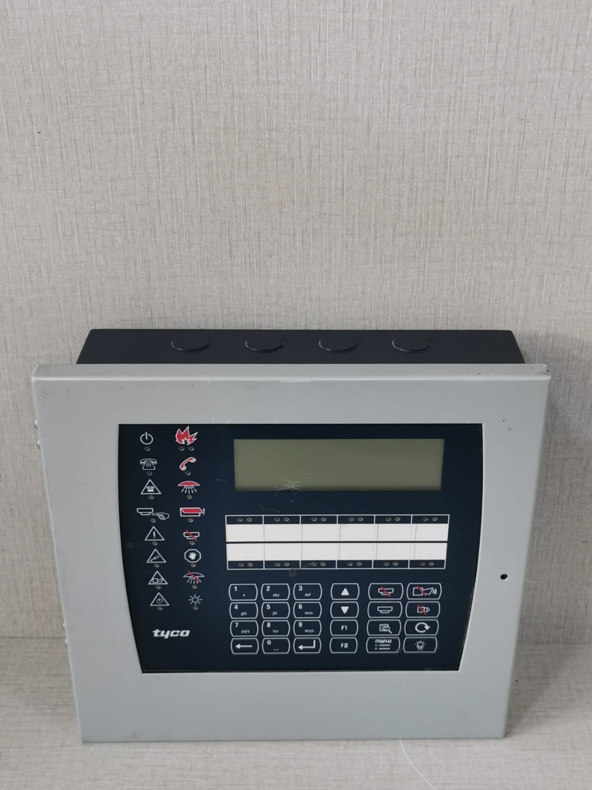 TYCO SRP-32-ZI CONTROLLER FIRE SYSTEM