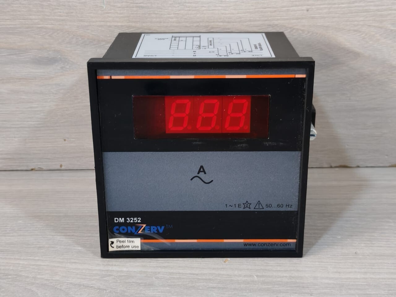 CONZERV DM-3252 CONZERV DM 3252 DIGITAL PANEL METER 300/5A -WITH MISSING PART 2