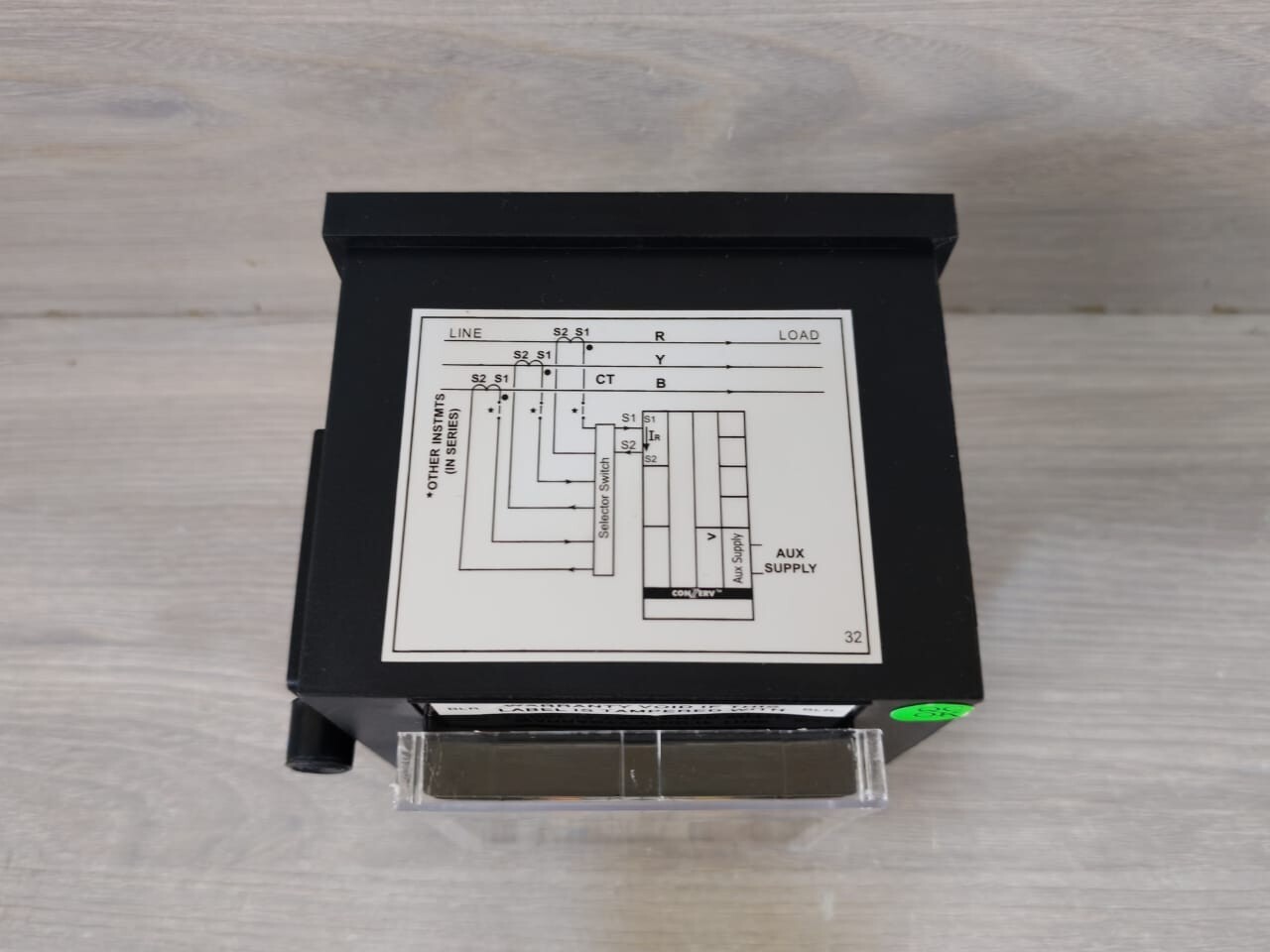 CONZERV DM-3252 CONZERV DM 3252 DIGITAL PANEL METER 300/5A -WITH MISSING PART 5