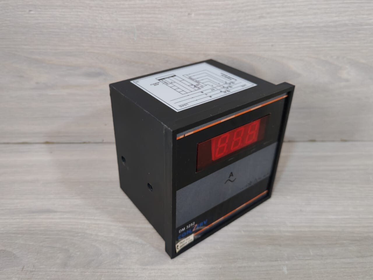 CONZERV DM-3252 CONZERV DM 3252 DIGITAL PANEL METER 300/5A -WITH MISSING PART 10
