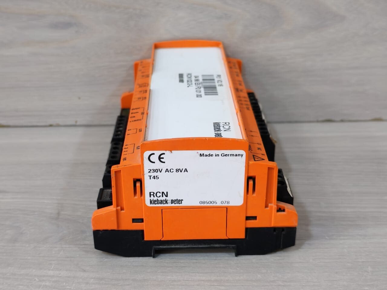 Kieback & Peter RCN102/2-L RCN Kieback & Peter / RCN102/2-L 230V AC 8V A T45 6