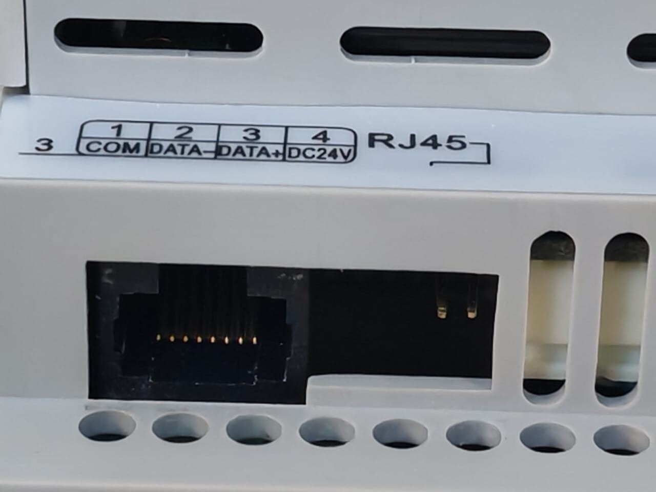 HDL MBUS04IP HDL E-HOME-MBUS04IP 4 PORT BUS SWITCHBOARD 7