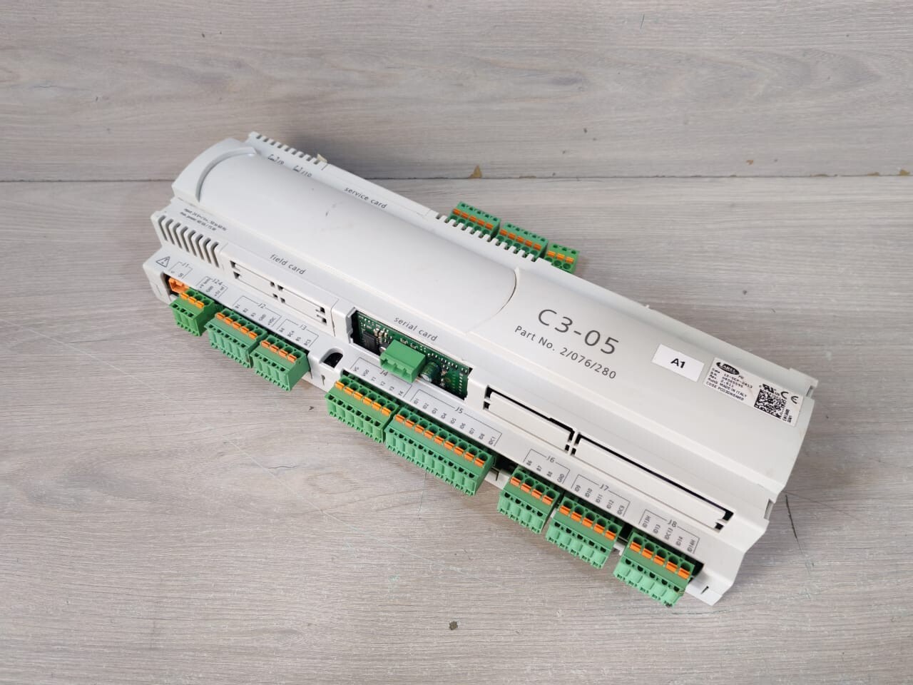 CAREL PCO3DN0AM0 REV 2.011+UKDENMCZ0F VER.1.10 CAREL C3-05 PCO3DN0AM0 REV 2.011+UKDENMCZ0F VER.1.10 CONTROLLER 4