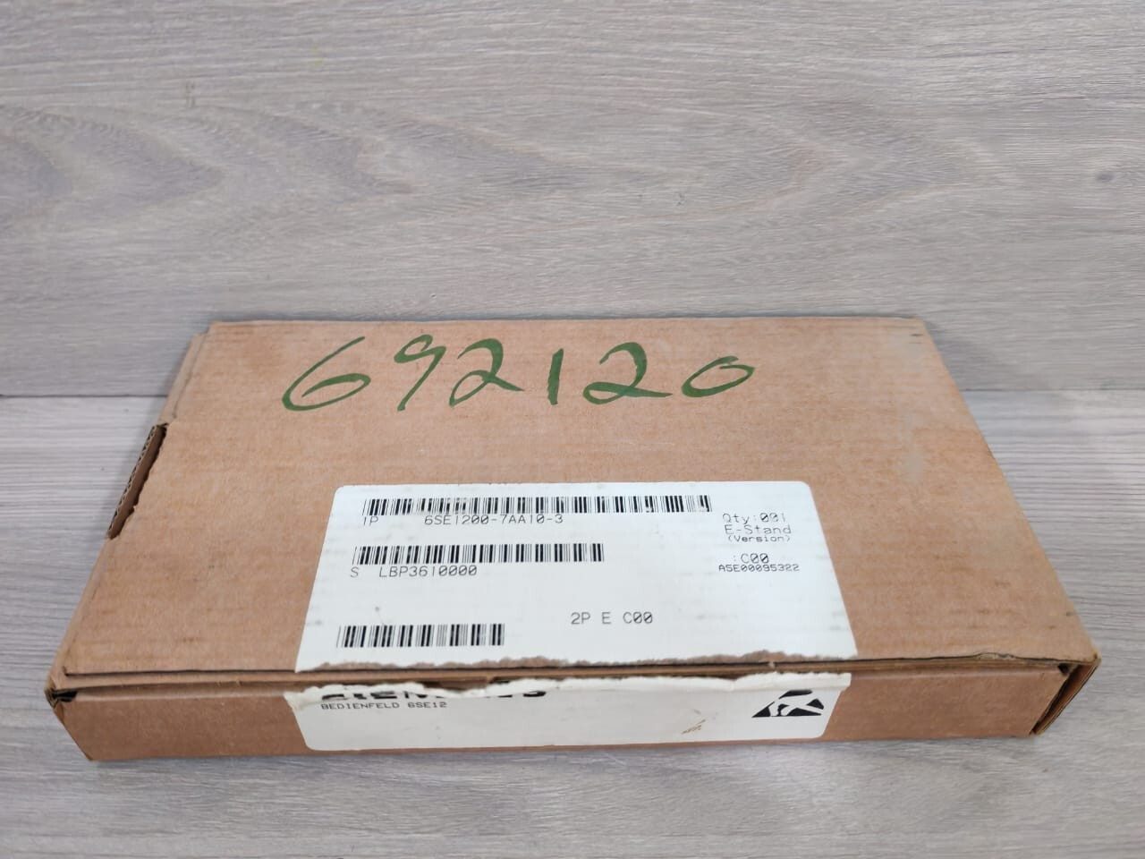 Siemens 6SE1200-7AA10-3 Siemens 6SE1200-7AA10-3/ C00 Operator Panel 9