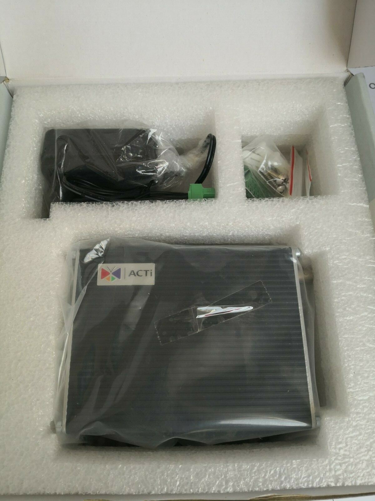 ACTi SED-3320 ACTi SED-3320 Video Transcoder MPEG-4 4