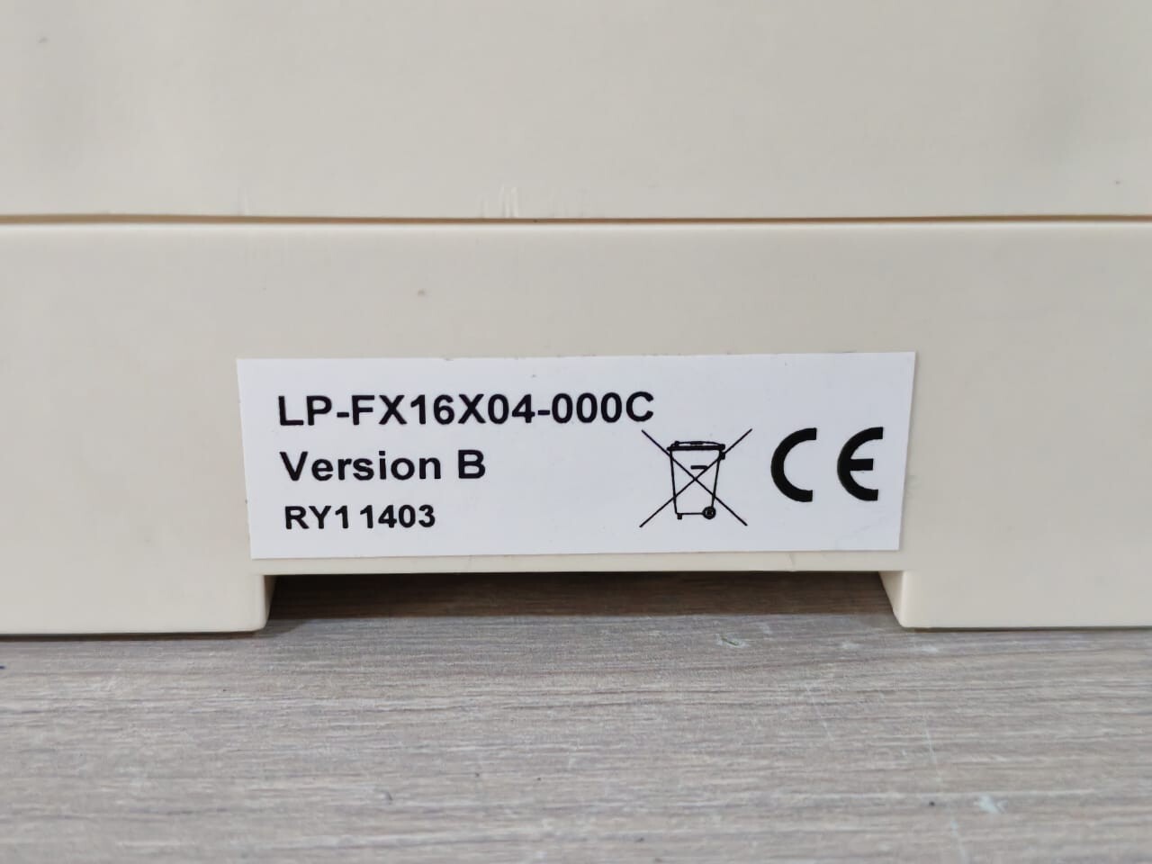 Johnson Controls FX16 LP-FX16X04-000C VER.B JOHNSON CONTROLS FX16 LP-FX16X04-000C VER.B PLUS MASTER CONTROLLER 7