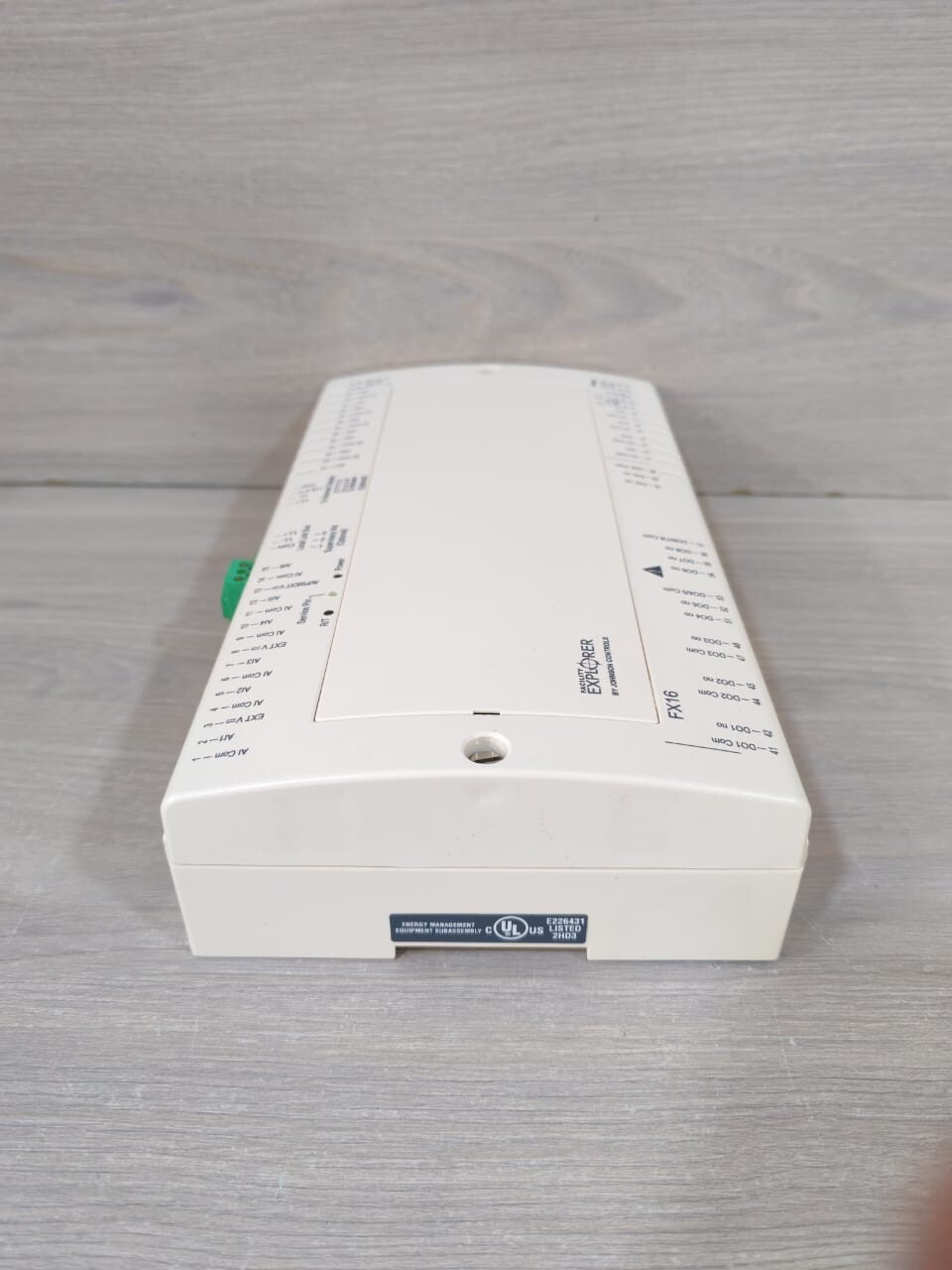 Johnson Controls FX16 LP-FX16D11-000C JOHNSON CONTROLS FX16 LP-FX16D11-000C MASTER CONTROLLER PROGRAMMABLE 9