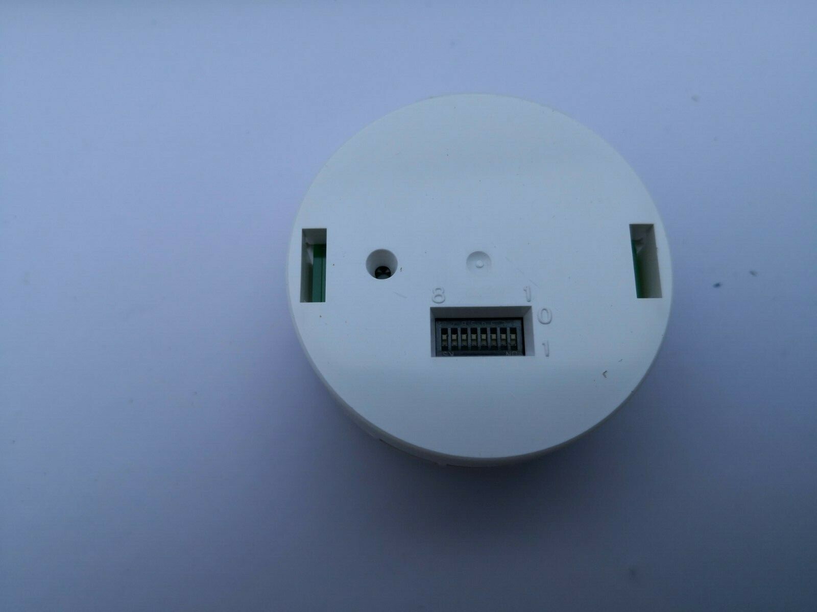 Bosch FLM-420-RLV1-E Bosch FLM 420 RLV1 E FLM 420 RLV1 E Relay Interface Module Low Voltage / FLM420RLV1E 3