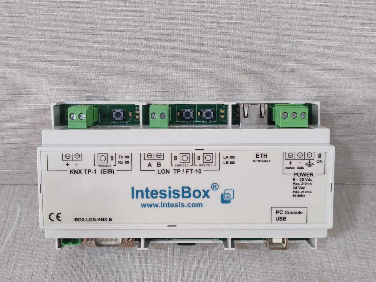 INTESISBOX IBOX-LON-KNX-B IntesisBox IBOX-LON-KNX-B IntesisBox lonWorks- KNX 3