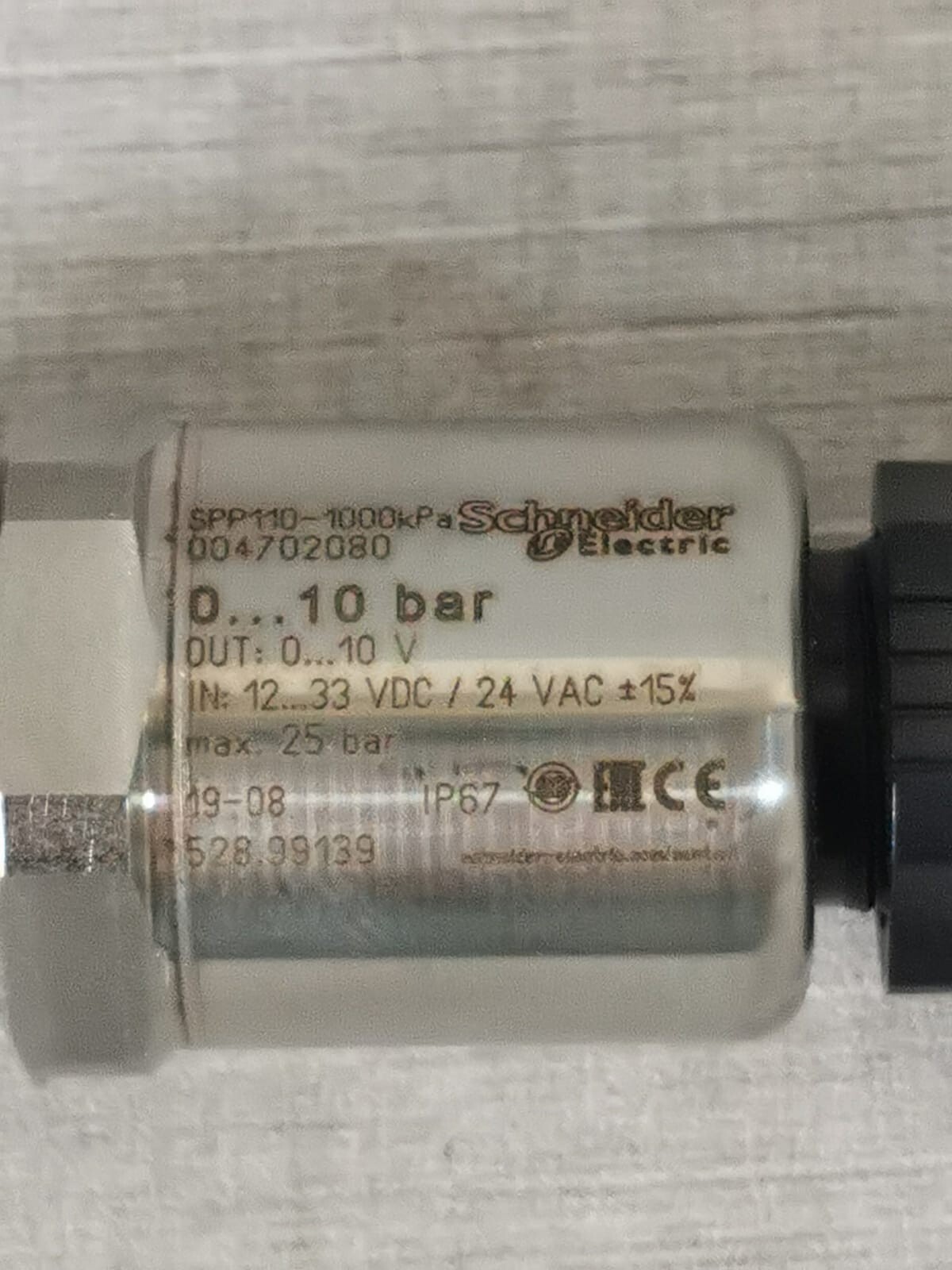 Schneider Electric SPP110-1000 Schneider Electric SPP110-1000 Pressure Transmitter 004702080 4