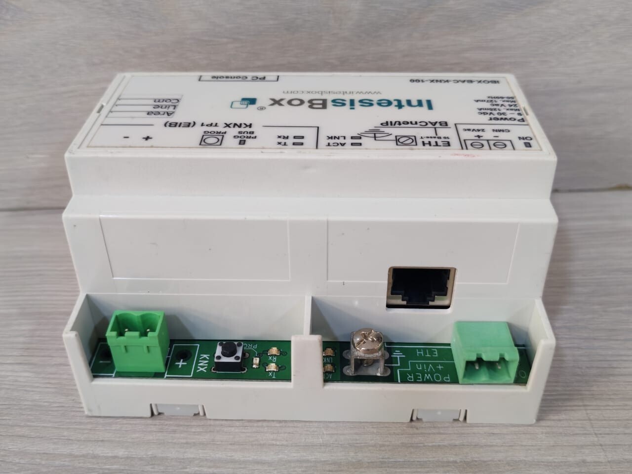 IntesisBox IBOX-BAC-KNX-100 IntesisBox IBOX-BAC-KNX-100 4