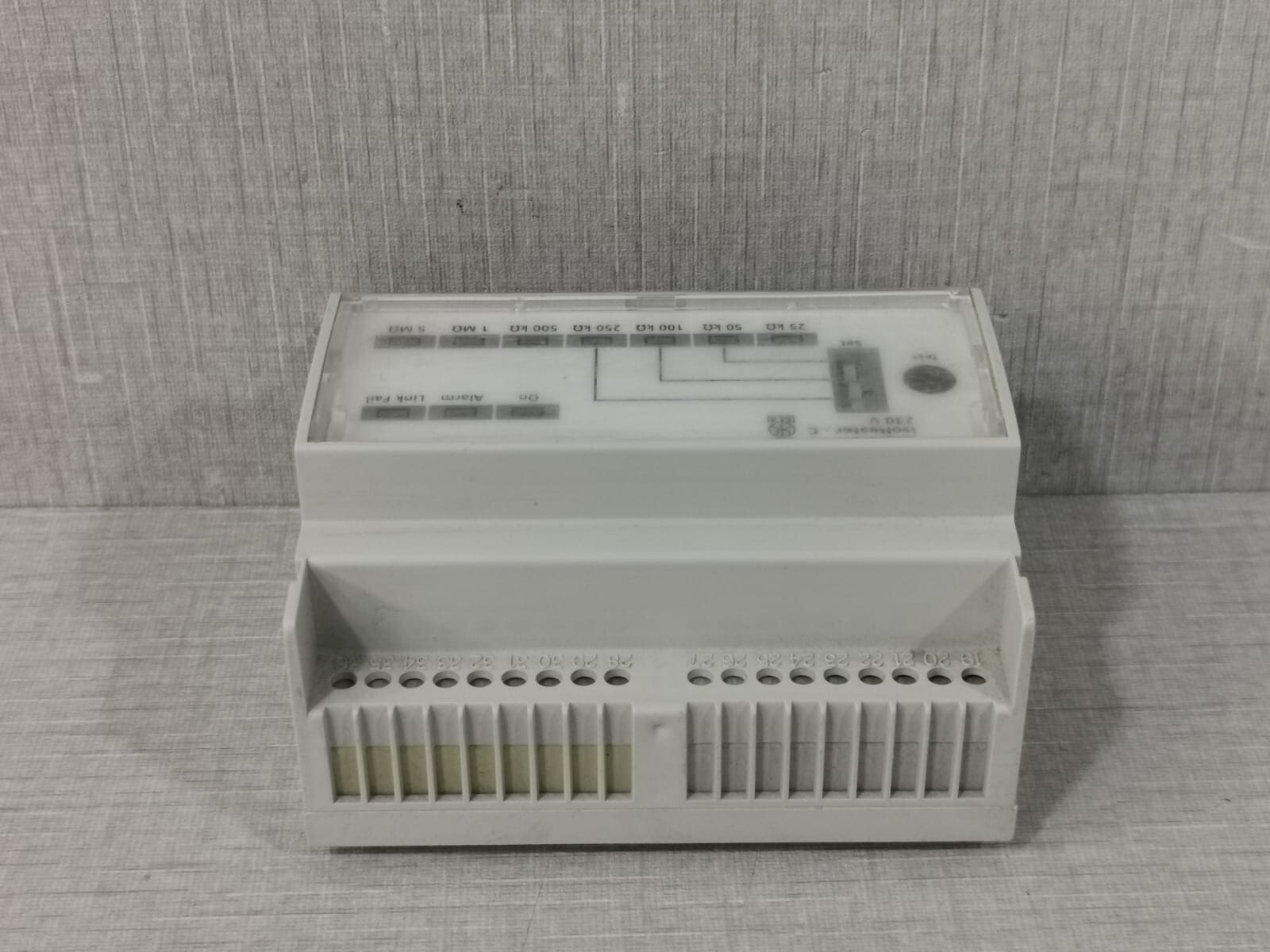 ABB CONT.ISOL-C ABB ISOLTESTER CONT.ISOL-C 7