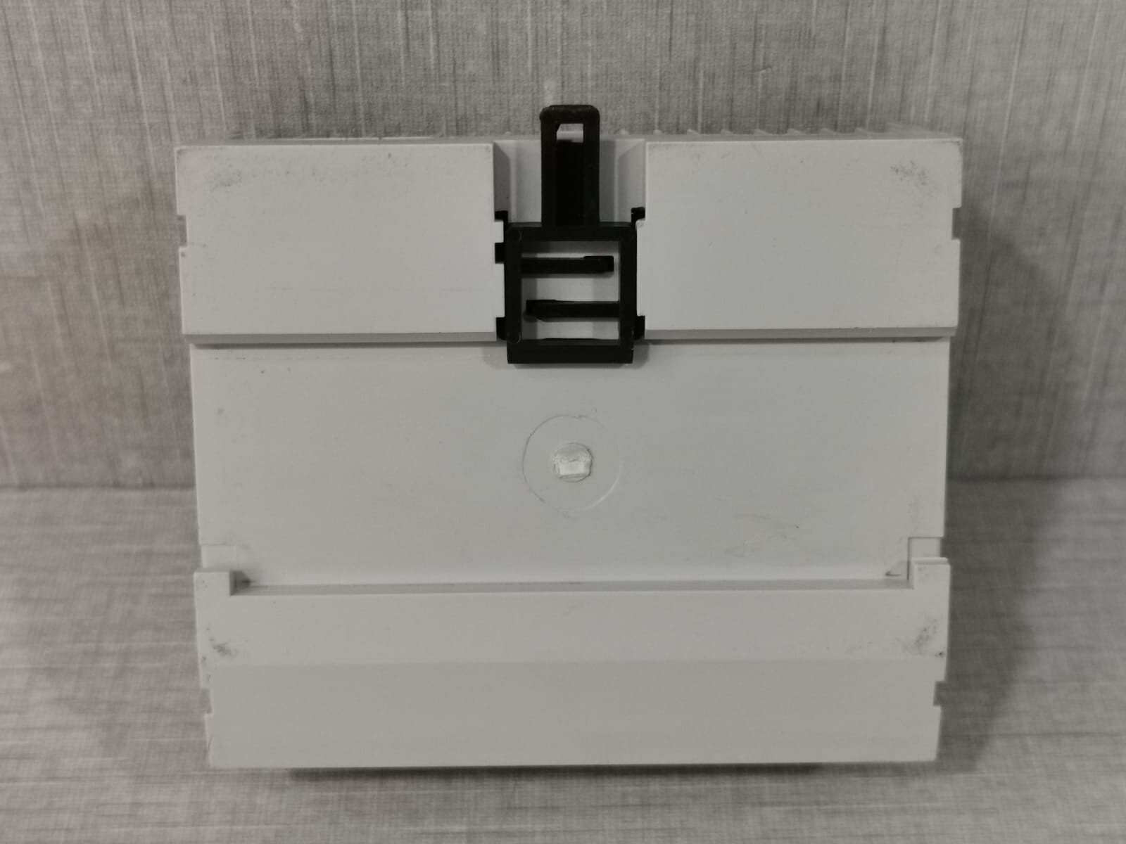 ABB CONT.ISOL-C ABB ISOLTESTER CONT.ISOL-C 8