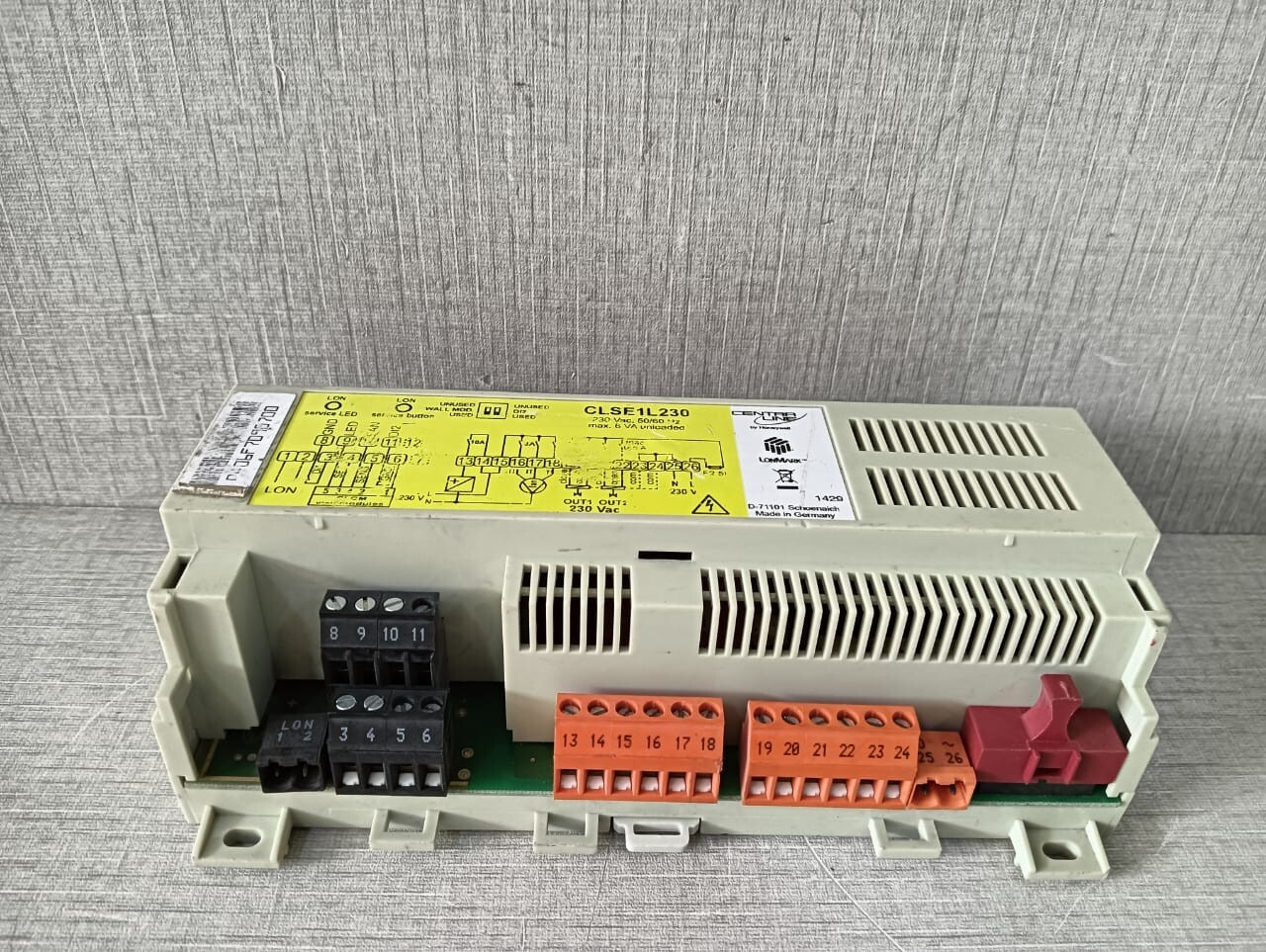 Honeywell CLSE1L230 Centra Line by Honeywell CLSE1L230 230VAC SERVAL CONTROLLER 3