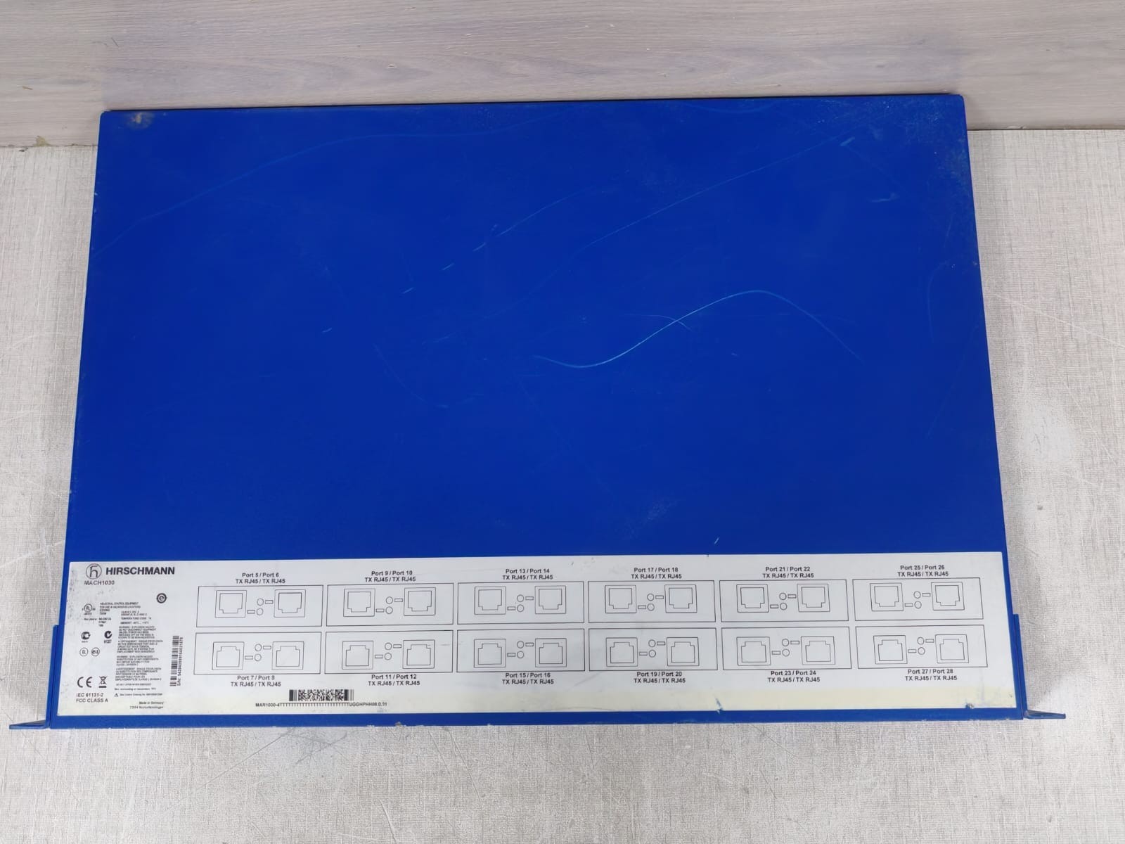 Hirschmann MACH1030 Hirschmann Industrial Switch MACH1030 4