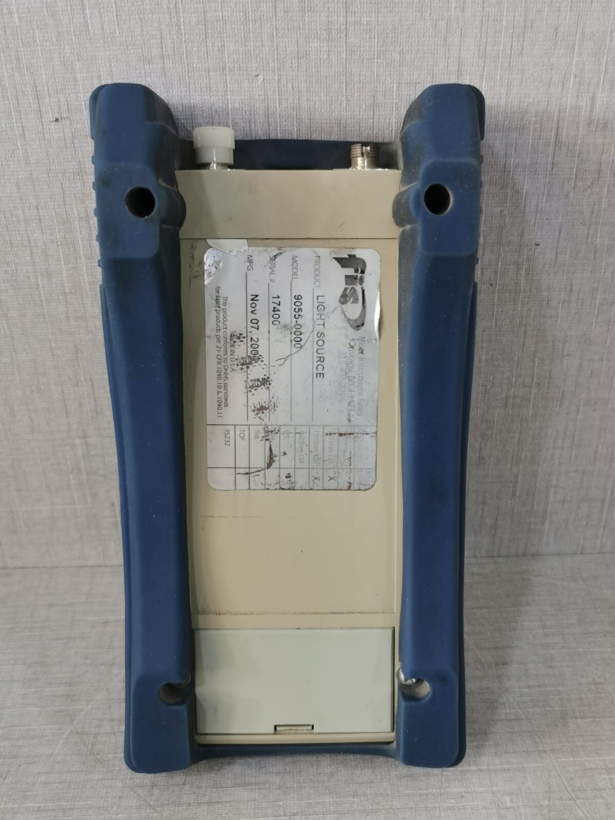 FIS 9055-0000 FIS 9055-0000 Dual 1310/1550nm Laser Source without adapter 4