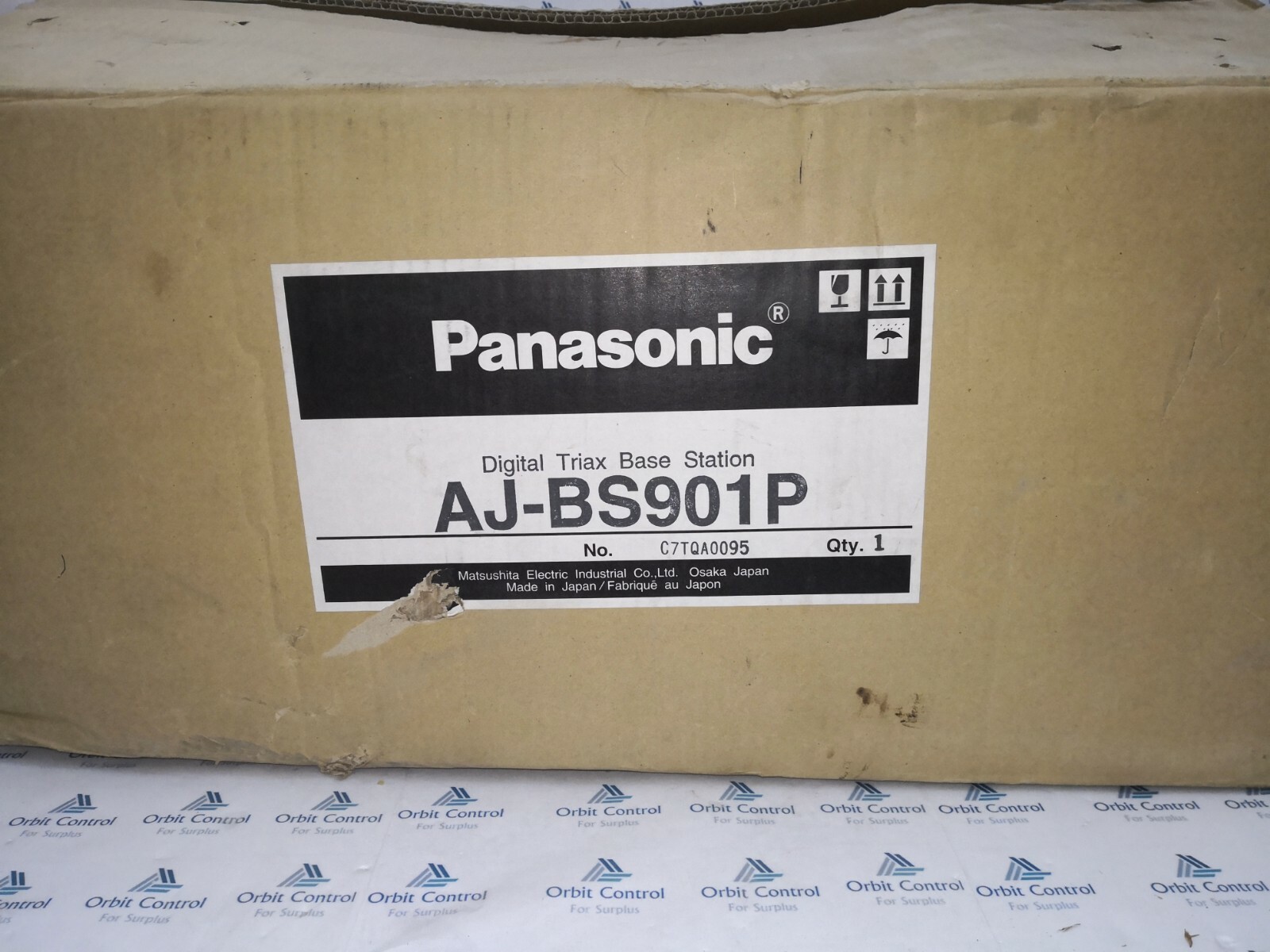 Panasonic AJ-BS901P Panasonic AJ-BS901 Digital Triax Base Station AJ-BS901P 120VAC 180W 7