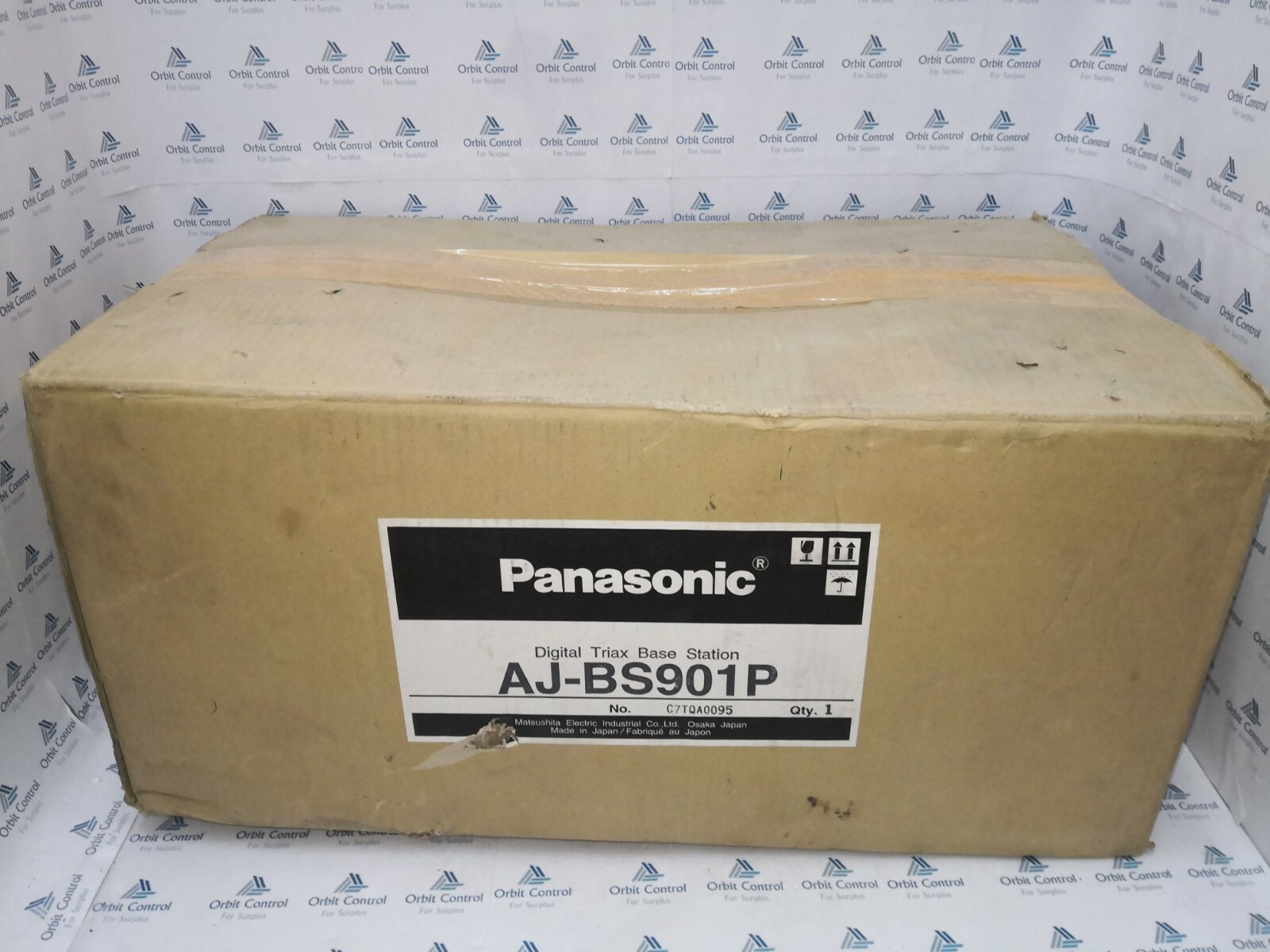 Panasonic AJ-BS901P Panasonic AJ-BS901 Digital Triax Base Station AJ-BS901P 120VAC 180W 8