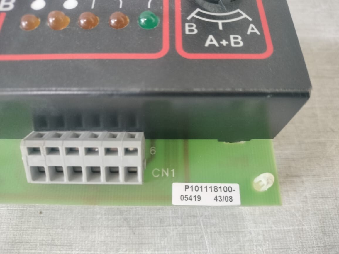Trane P100817D1 / X1374 0085 01 TRANE ACTIA P100817D1 / X1374 0085 01 BOARD 8