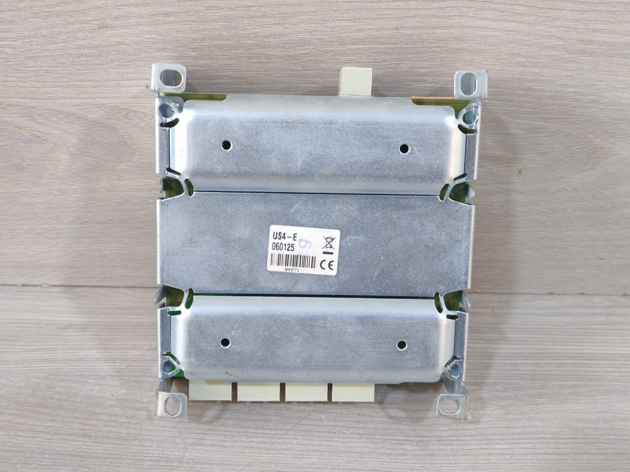 Siemens US4-E Siemens Landis & Staefa US4-E 6
