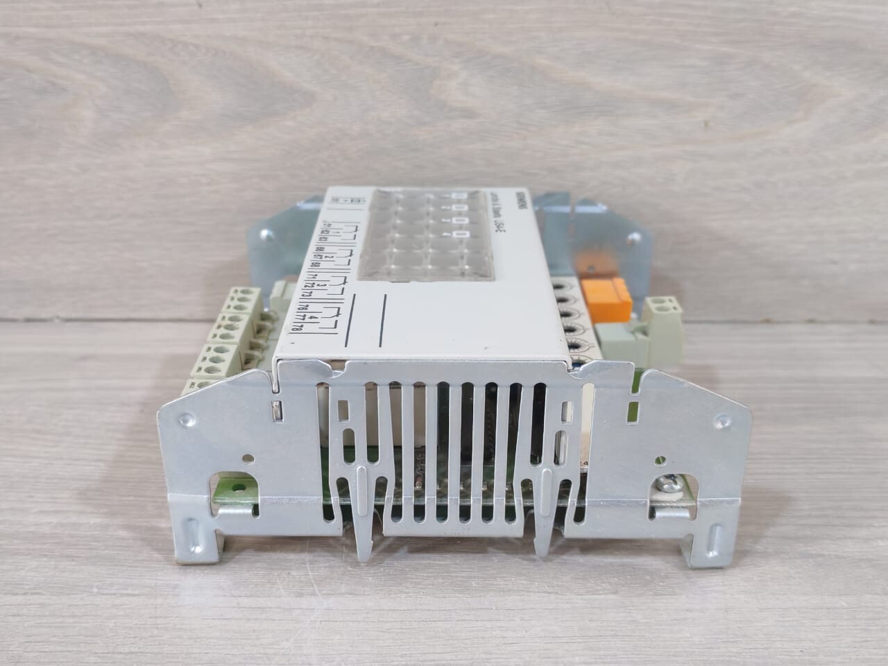Siemens US4-E Siemens Landis & Staefa US4-E 7