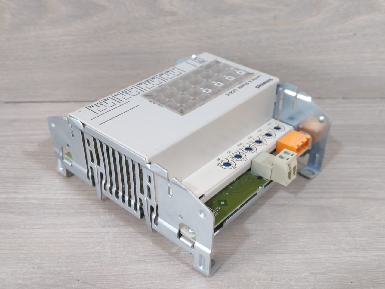 Siemens US4-E Siemens Landis & Staefa US4-E 10
