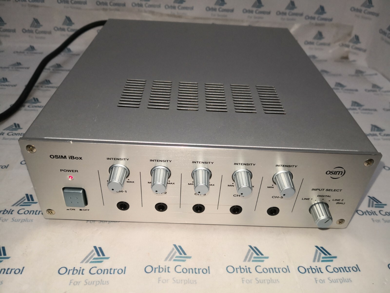 Developed by OSIM H7099X2-15-X01 Developed OSIM ibox / OS-7099 / H7099X2-15-X01 headphone amplifier with a decode 2