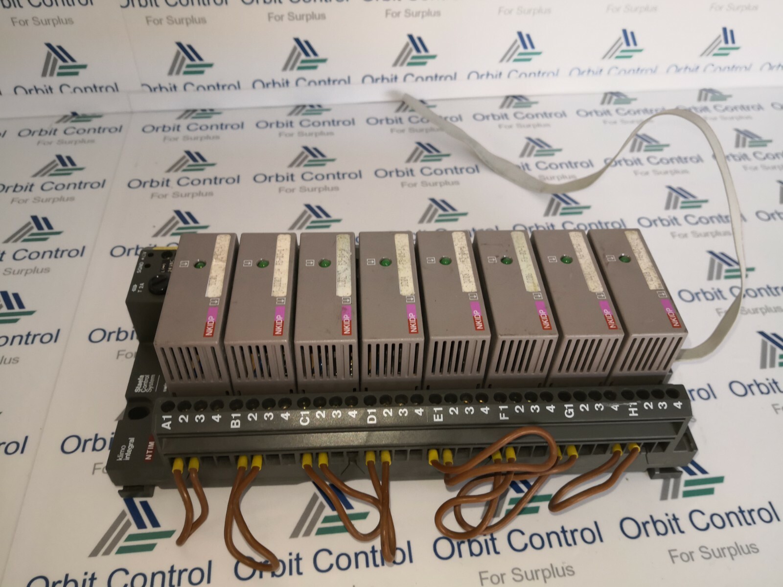 Siemens STAEFA-CONTROL-SYSTEM STAEFA CONTROL SYSTEM NTIM TEMPERATURE CONTROL W/ 7 MODULES--SA 4