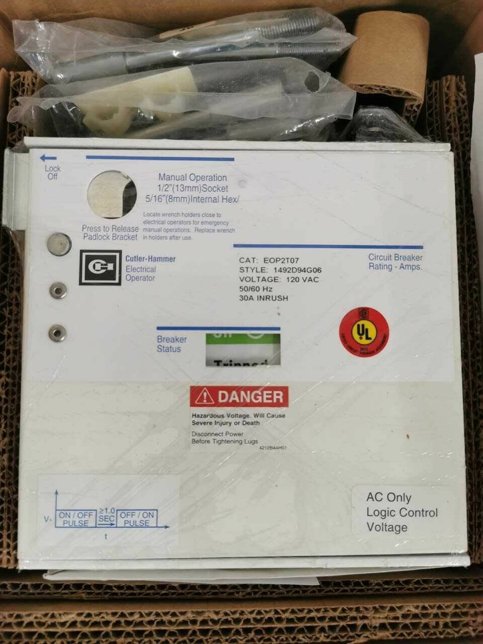 EOP2T07 Cutler Hammer Series C electrical operator EOP rated 120 VAC 1492D94G06