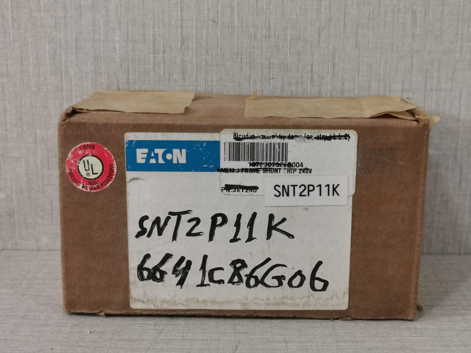 Eaton SNT2P11K EATON SNT2P11K SHUNT TRIP FOR CUTLER HAMMER SERIES C TYPE J-BREAKER 9