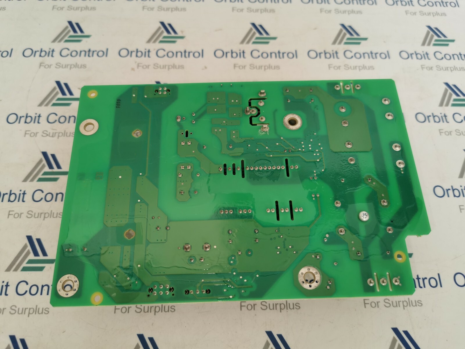 Schneider Electric VX4XPMC1180N4 VX4XPMC1180N4 Schneider Electric EAV97599-01 ATV960 / 110 To 800kw 8