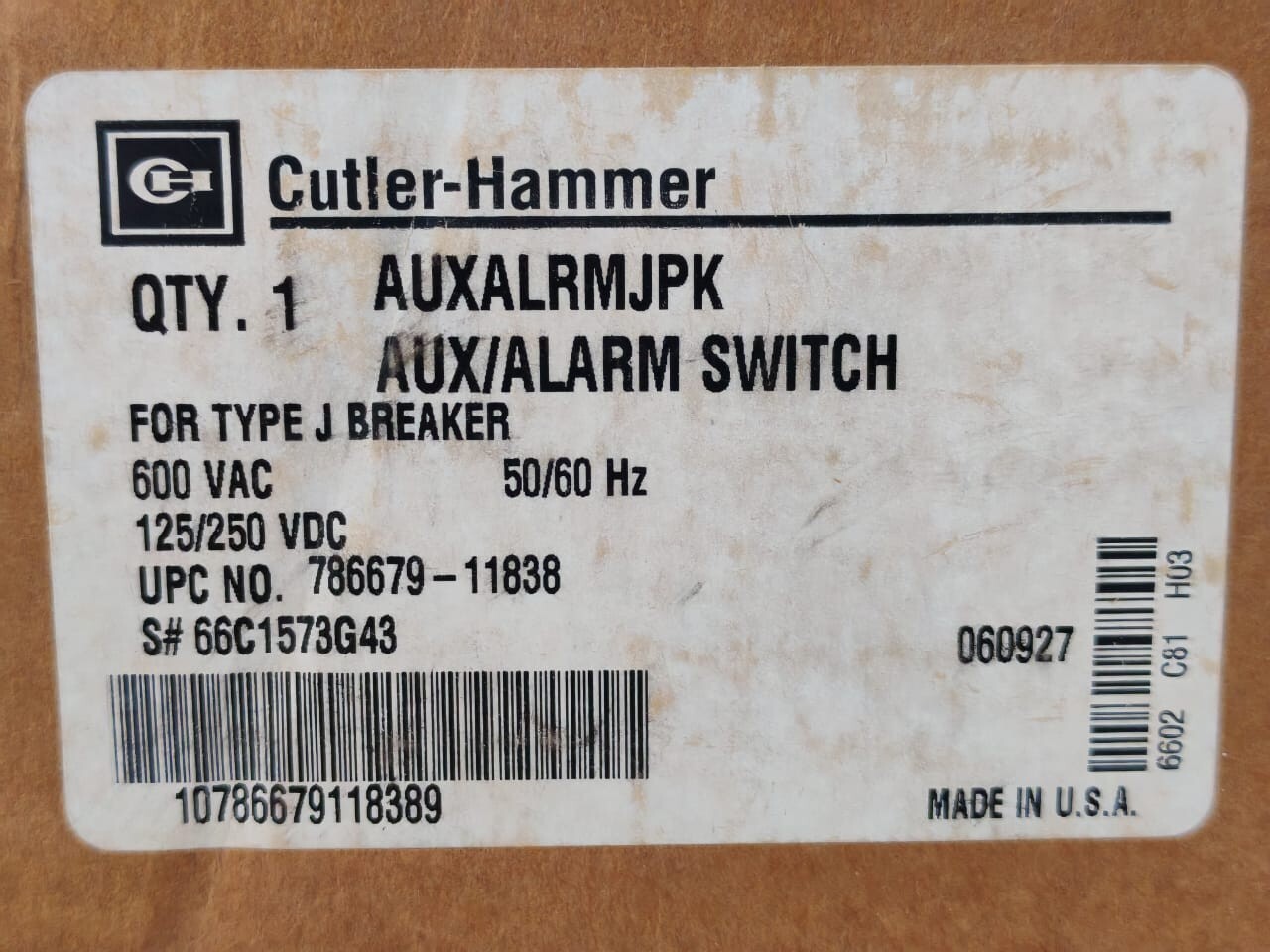 Cutler-Hammer 66C1573G43 CUTLER-HAMMER AUXALRMJPK AUX/ALARM SWITCH FOR TYPE J BREAKER 66C1573G43 600VAC 9