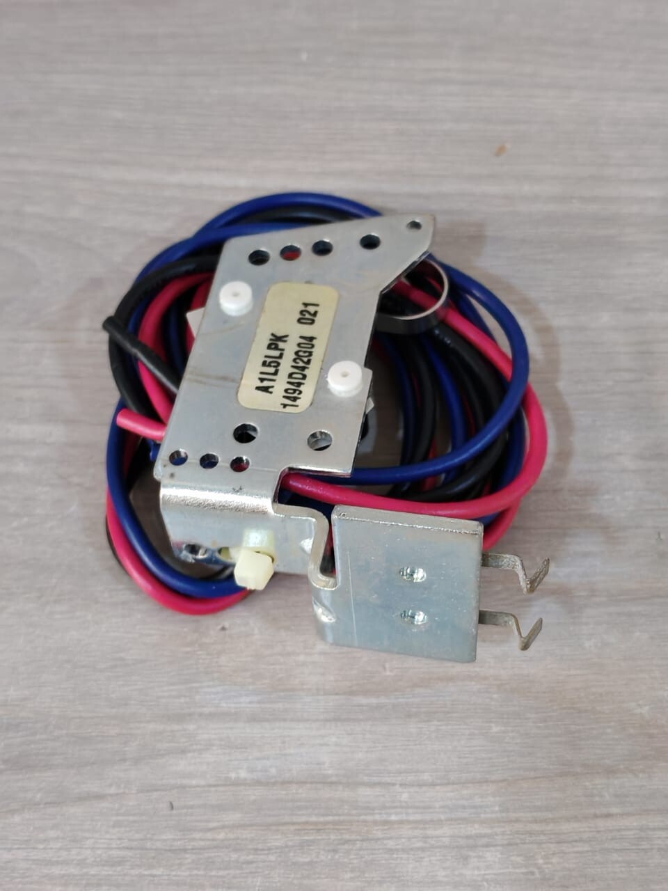 Eaton EATON-A1L5LPK EATON A1L5LPK ALARM LOCKOUT SWITCH FOR SERIES C TYPE N - BREAKER 5