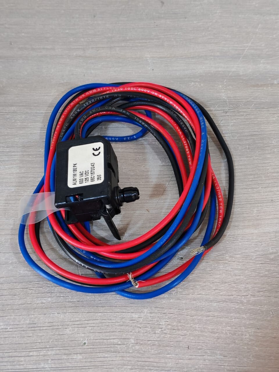 EATON / CUTLER-HAMMER 66C1570G43 EATON / CUTLER-HAMMER ALM1M1BEPK SINGLE BELL ALARM FOR TYPE E BREAKER 66C1570G43 5