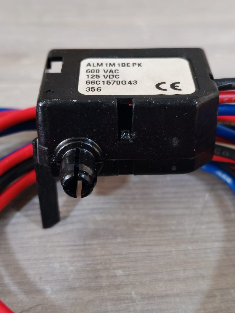 EATON / CUTLER-HAMMER 66C1570G43 EATON / CUTLER-HAMMER ALM1M1BEPK SINGLE BELL ALARM FOR TYPE E BREAKER 66C1570G43 7