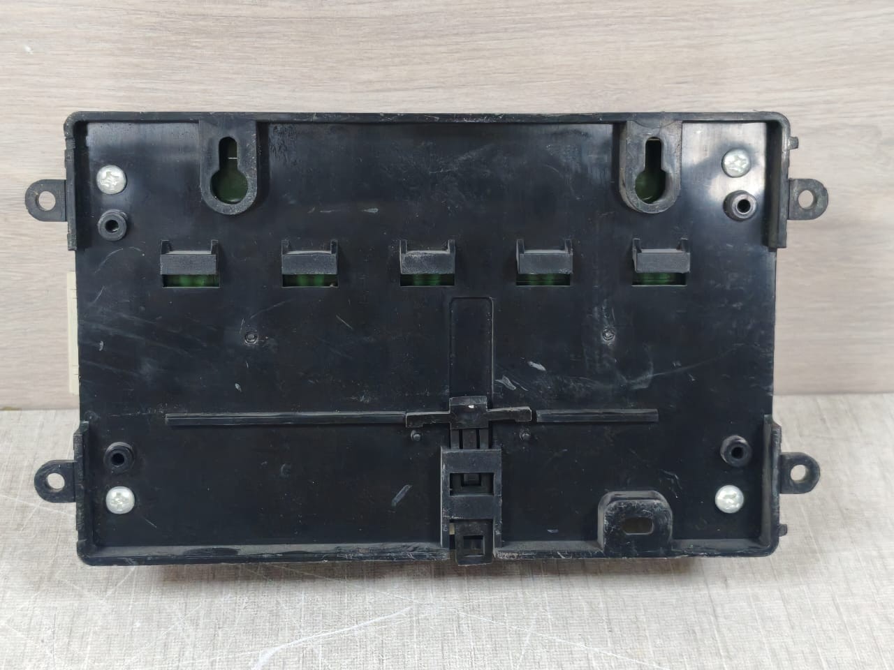 Johnson Controls LP-FX2011N-1 LP-FX2011N-1 / FX20 Facility Explorer By Johnson Controls Supervisory Controller 8