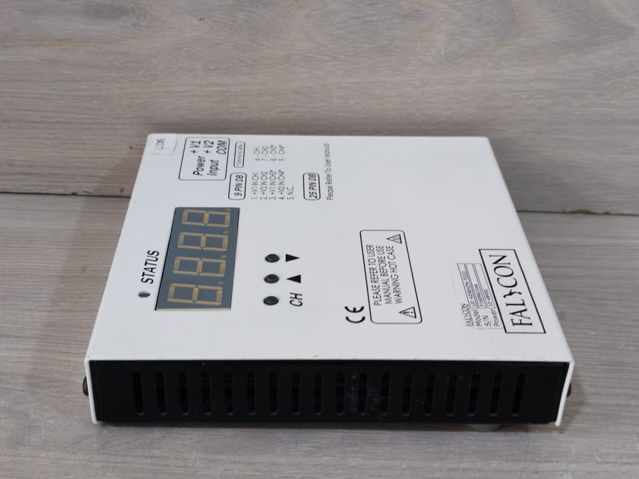 FALCON LIC-4256N ( Mi-T (U) ) FALCON LIC-4256N ( Mi-T (U) ) CAMERA CONTROLLER 12/48 VDC / DB25pin 6