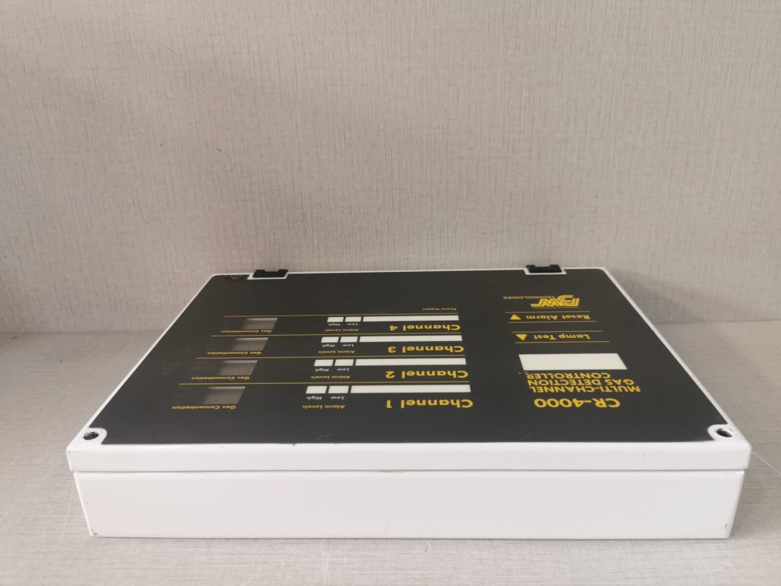 BW Technologies CR-4000 BW TECHNOLOGIES CR-4000 MULTI-CHANNEL GAS DETECTOR CONTROLLER 10