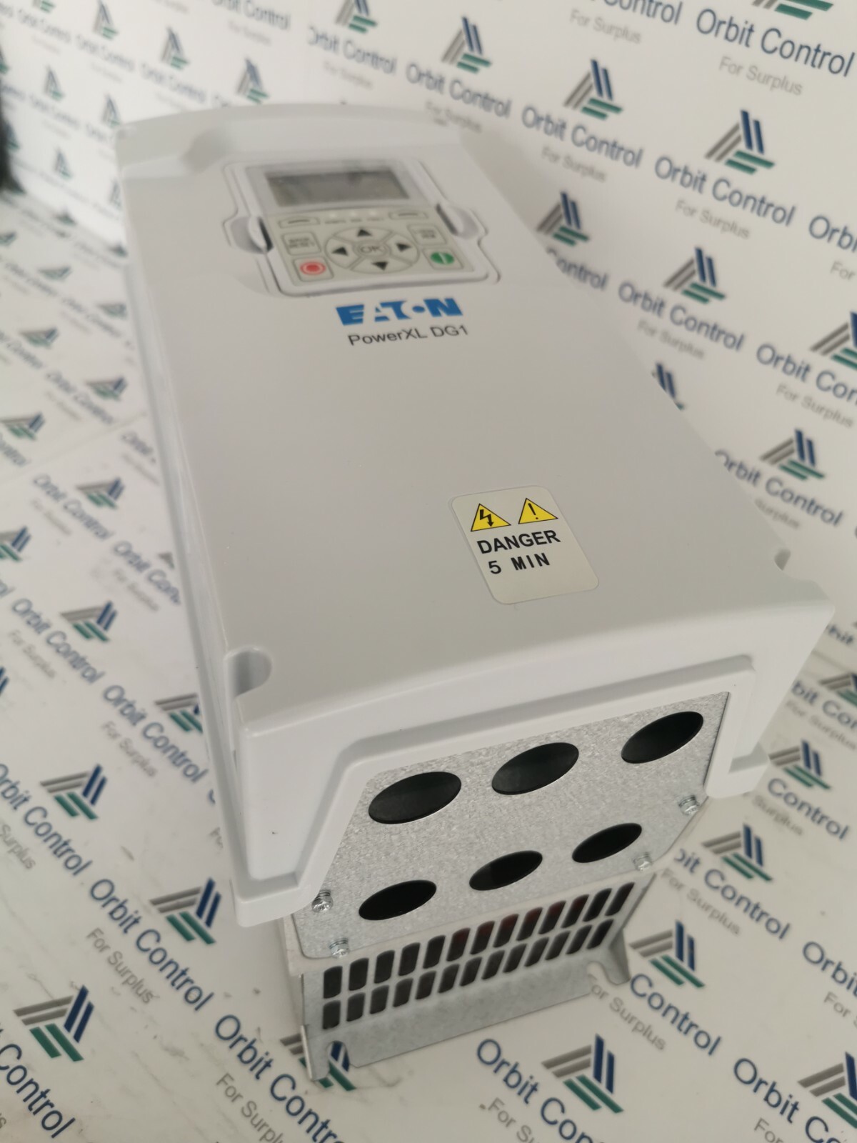 Eaton DG1-354D5FB-C54C DG1-354D5FB-C54C Eaton,PowerXL AC Drives, DG1 VFD Series 3.7KW / 5.0HP 9