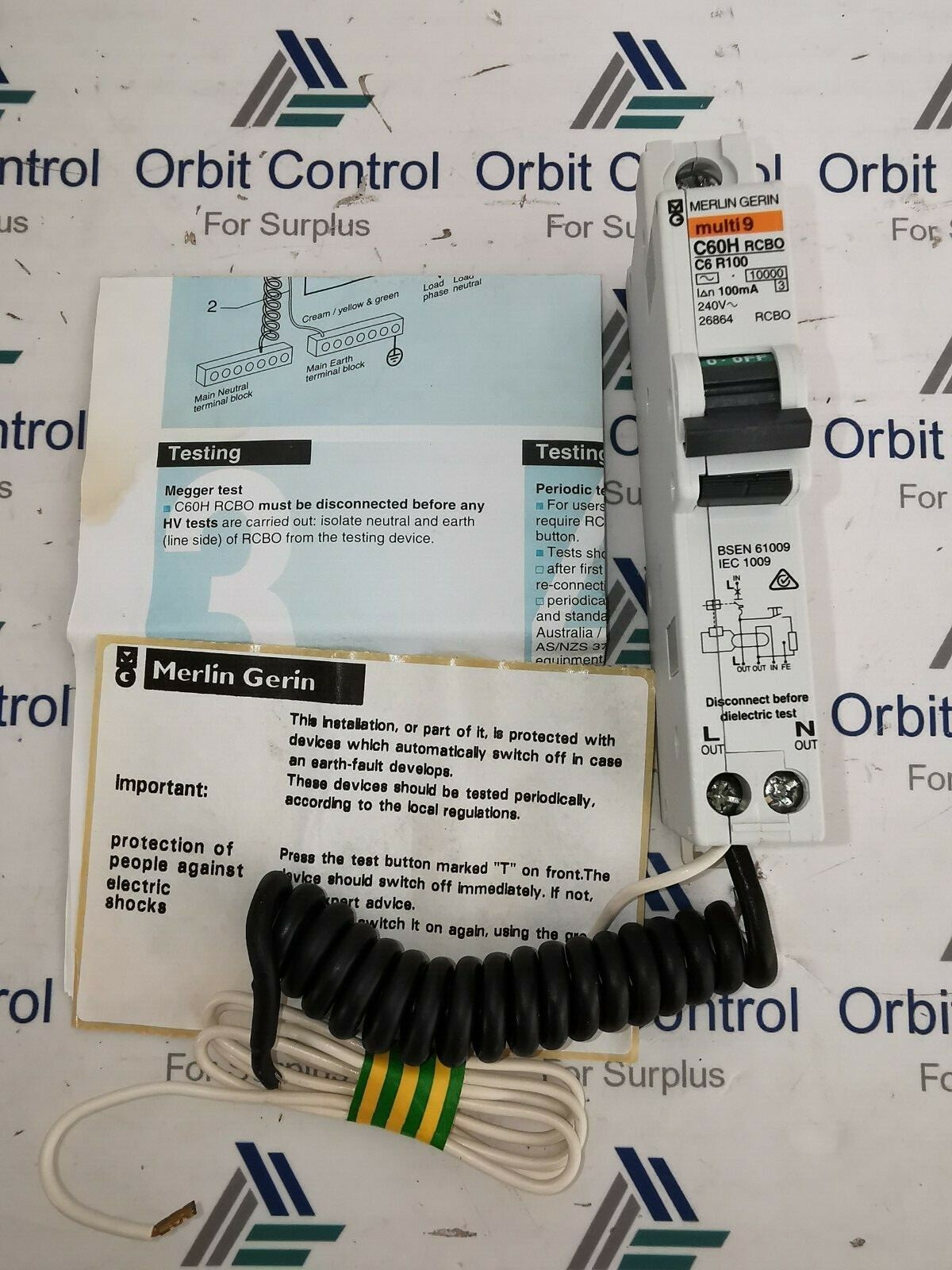 Schneider Electric C60HC6R100 Merlin Gerin C60HC6R100 miniature circuit breaker -C60H RCBO 2