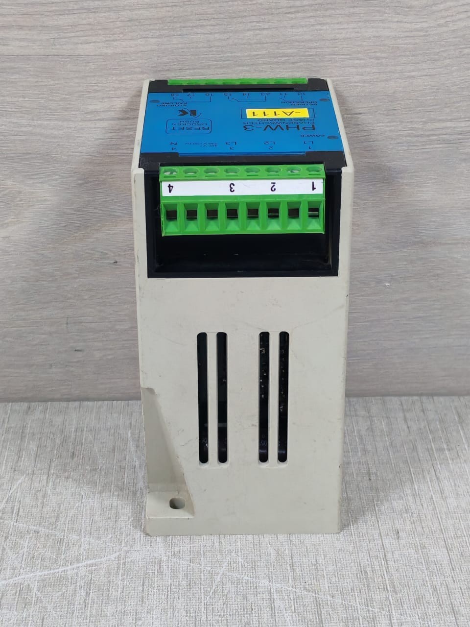 Koralewsk PHW-3.3 Koralewsk PHW-3.3 Phase Guard 8