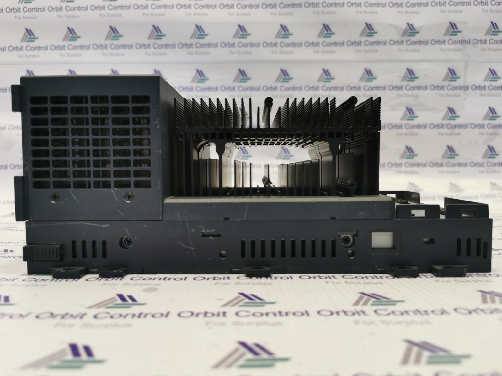 Advantech APAX-5570 Advantech APAX-5570 / APAX5570 Controller 3