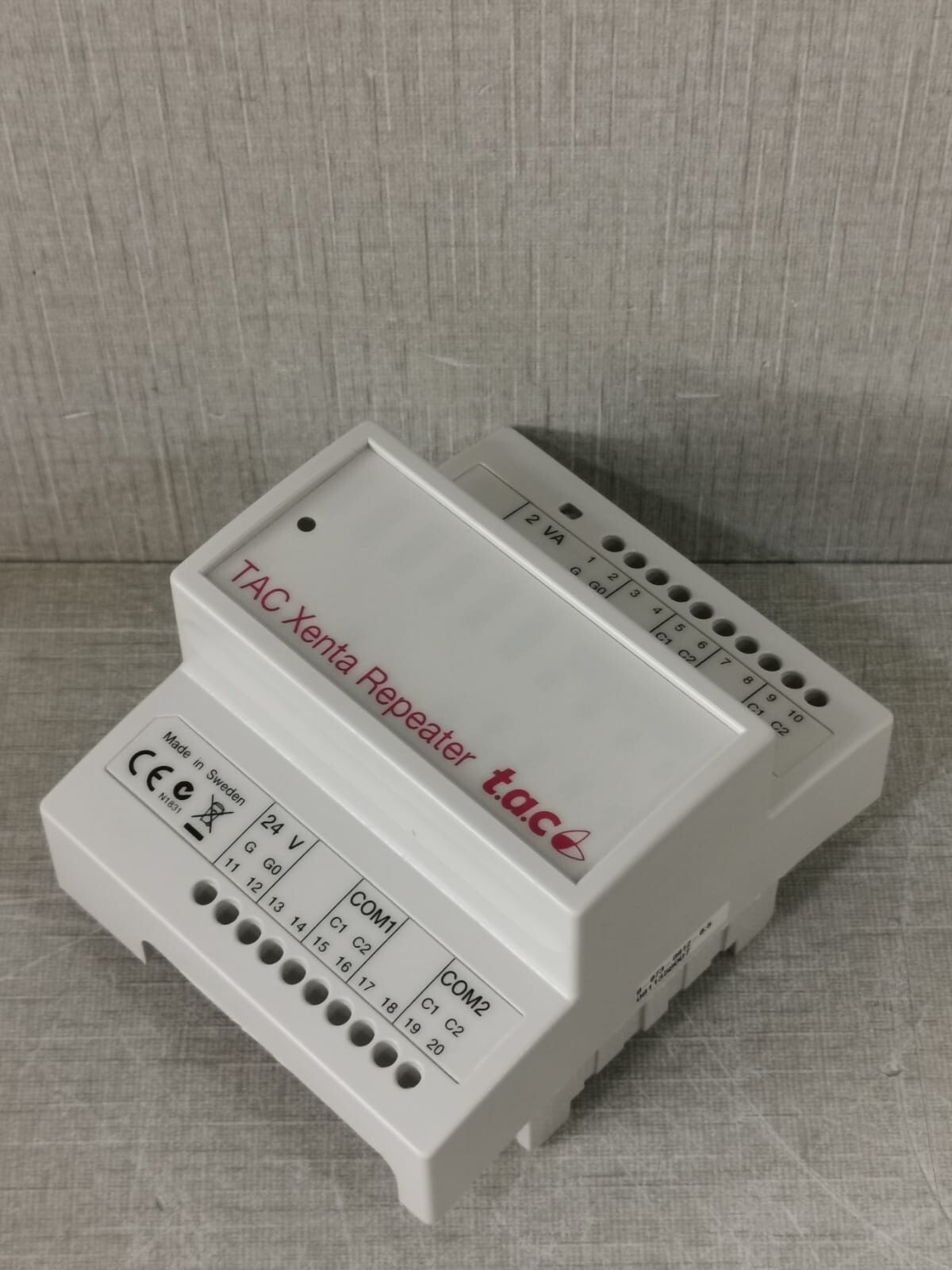 Schneider TAC Xenta TP/FT-10 Repeat Schneider Electric TAC Xenta TP/FT-10 Repeat 0-073-0912-0- WITHOUT BASE 9