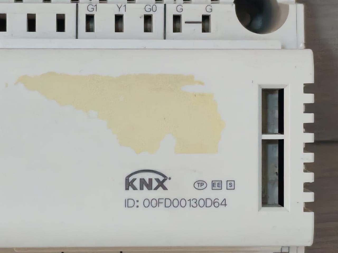 Siemens RMB795B/ RMB795B-1 Siemens RMB795B/ RMB795B-1 Synco Central Control Unit 4